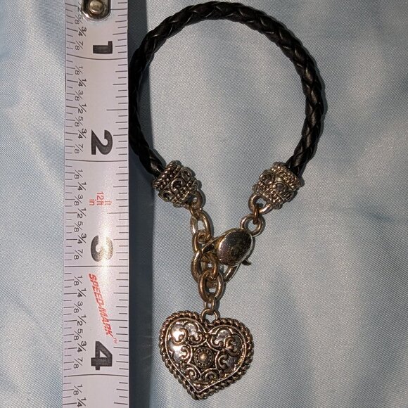 $3 with Bundle ~ Braided Leather Bracelet with Silver Filigree Heart Charm 5079 - Picture 4 of 4